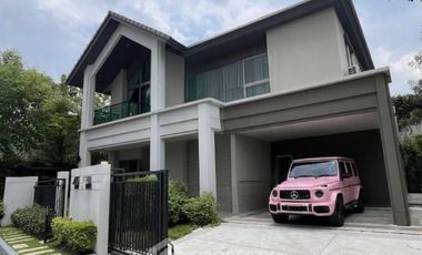 Haus zum Kauf mit 3 Zimmer in Bueng Kum, Bangkok