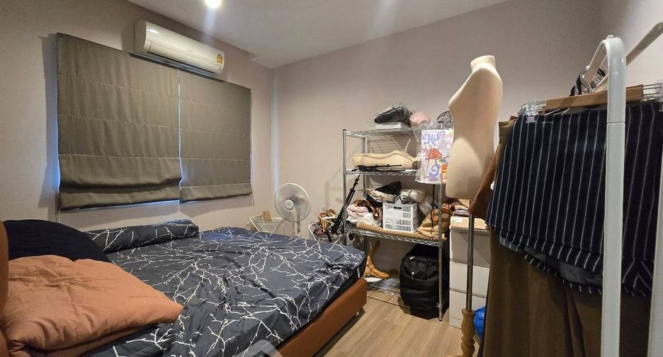 Reihenhaus zum Kauf mit 3 Zimmer in Saphan Sung, Bangkok