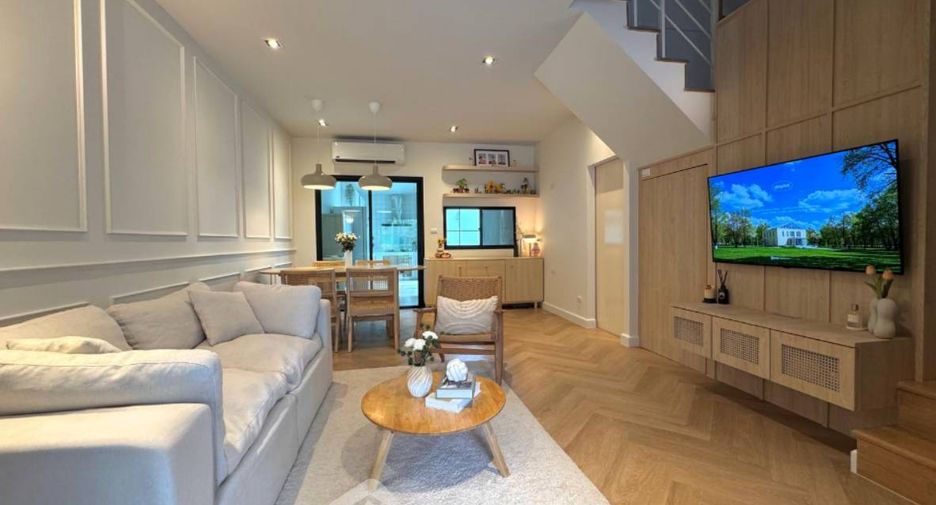 For sale 3 ベッドルーム house in Bang Khen, Bangkok