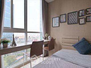 For sale 2 bedrooms condo in Huai Khwang, Bangkok