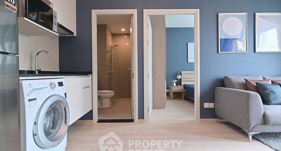 For sale 2 bedrooms condo in Huai Khwang, Bangkok