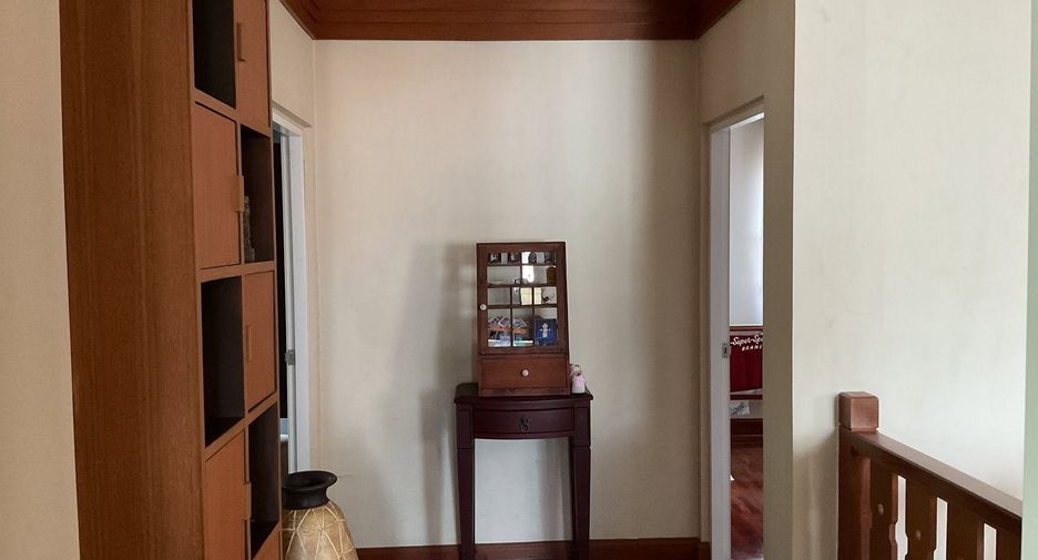 For rent そして for sale 3 ベッドルーム house in Sai Mai, Bangkok