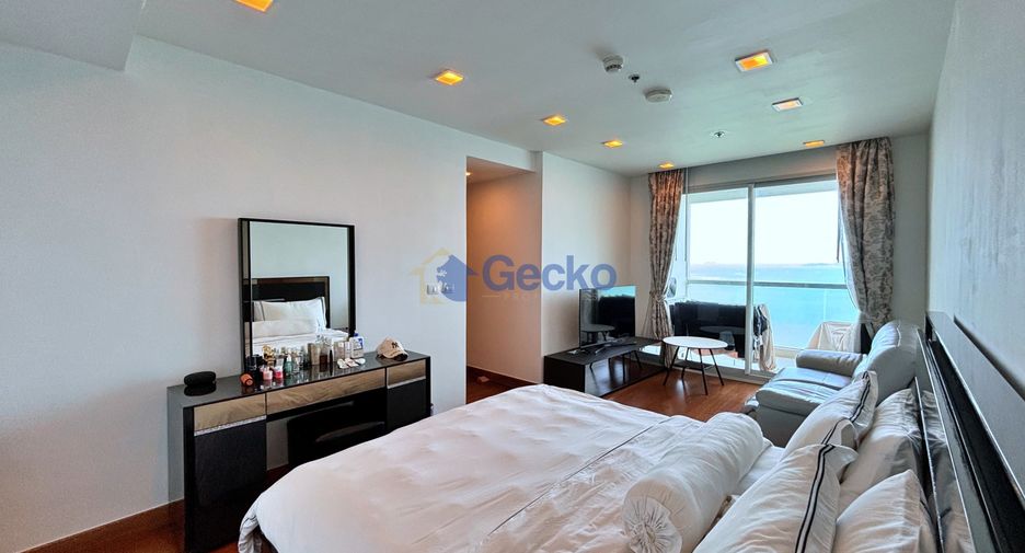 À louer 3 chambres condo à North Pattaya, Pattaya