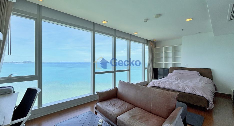 À louer 3 chambres condo à North Pattaya, Pattaya