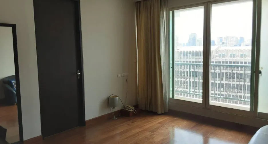 For sale 2 bedrooms condo in Pathum Wan, Bangkok