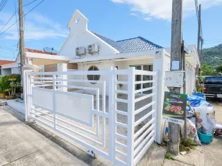For sale 2 bedrooms house in Mueang Phuket, Phuket