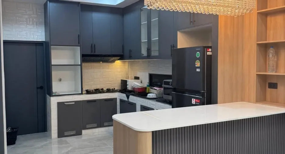 Haus zum Kauf und zur Miete mit 4 Zimmer in East Pattaya, Pattaya