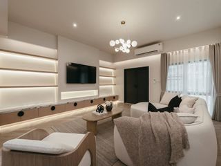 For sale and for rent 5 bedrooms townhouse in Khlong Toei, Bangkok