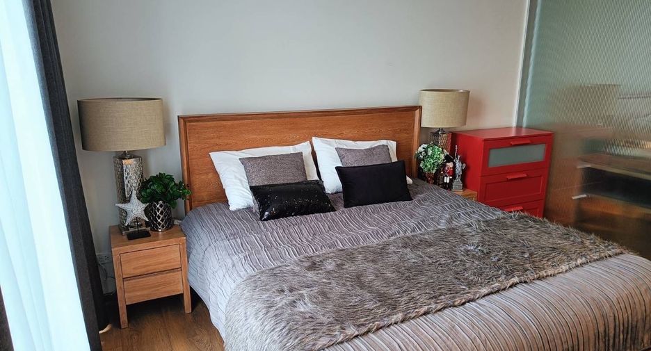 For rent 1 bed condo in Khlong Toei, Bangkok