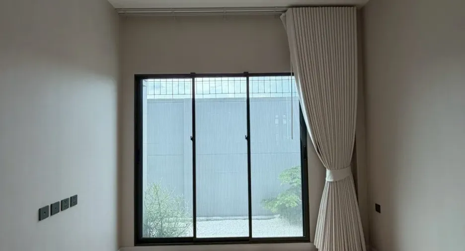 出售 4 卧室 独立屋 在 Lat Krabang, 曼谷