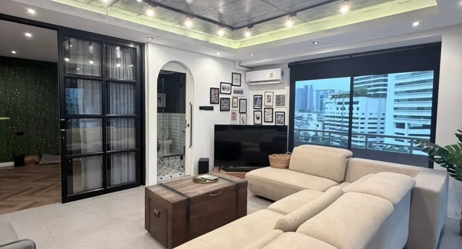 À louer et à vendre 2 chambres condo à Khlong Toei, Bangkok