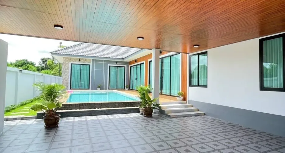 For sale 3 ベッドルーム house in Sattahip, Chonburi