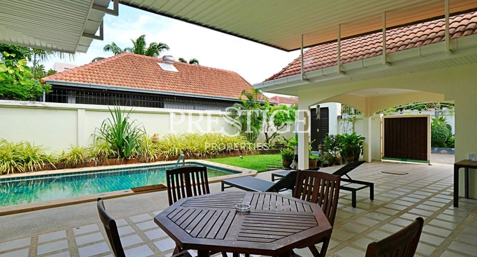 For sale 2 ベッドルーム house in Jomtien, Pattaya