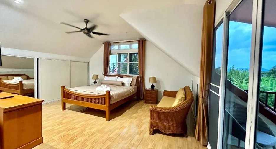 For rent 3 bedrooms house in Mueang Phuket, Phuket