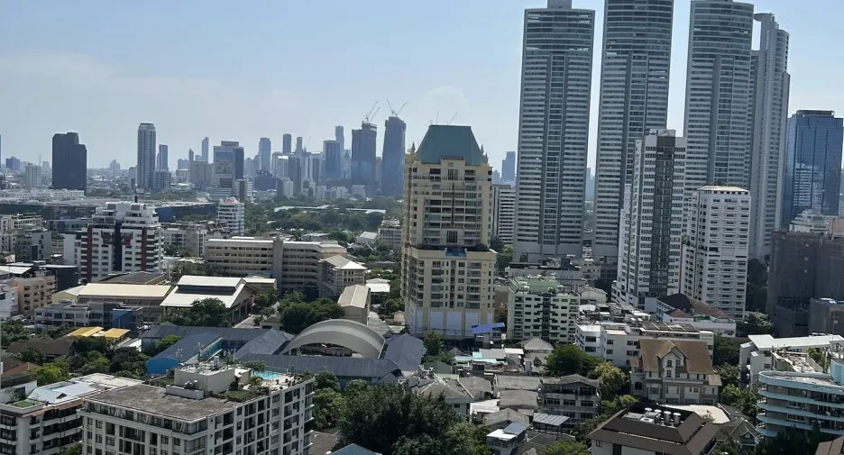 For rent 1 Beds condo in Khlong Toei, Bangkok