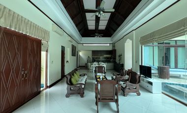 For sale and for rent 4 bedrooms villa in Thalang, Phuket