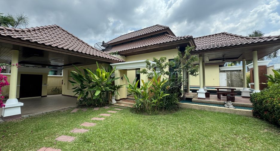 Villa zur Miete und zum Kauf mit 4 Zimmer in Thalang, Phuket