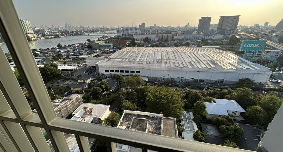 For sale 1 bed condo in Bang Phlat, Bangkok