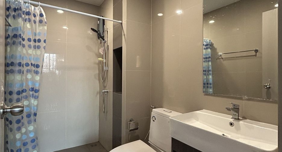 For sale 1 bed condo in Bang Phlat, Bangkok
