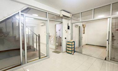 À vendre 3 chambres maison à Mueang Samut Prakan, Samut Prakan