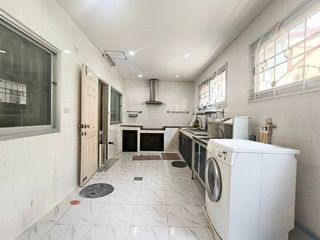 Продажа 3 спальни дом в Mueang Samut Prakan, Самутпракан