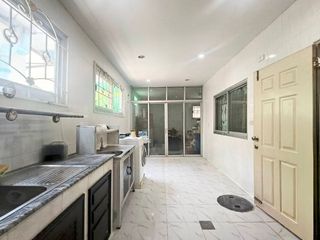 Продажа 3 спальни дом в Mueang Samut Prakan, Самутпракан