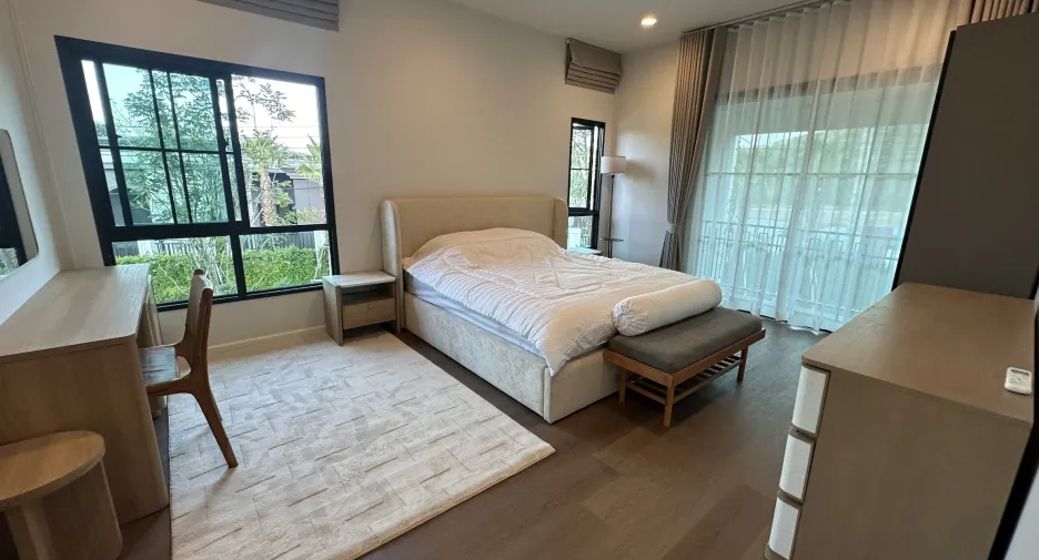 Haus zur Miete mit 3 Zimmer in Mueang Phuket, Phuket