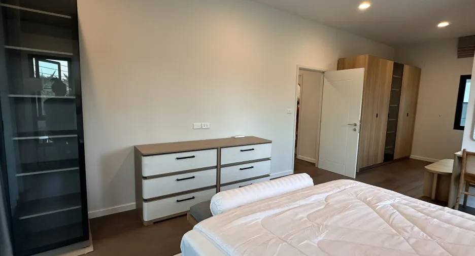Haus zur Miete mit 3 Zimmer in Mueang Phuket, Phuket