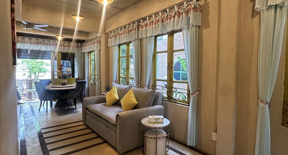 Reihenhaus zur Miete mit 1 Zimmer in Mueang Chiang Mai, Chiang Mai