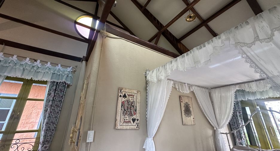 Reihenhaus zur Miete mit 1 Zimmer in Mueang Chiang Mai, Chiang Mai