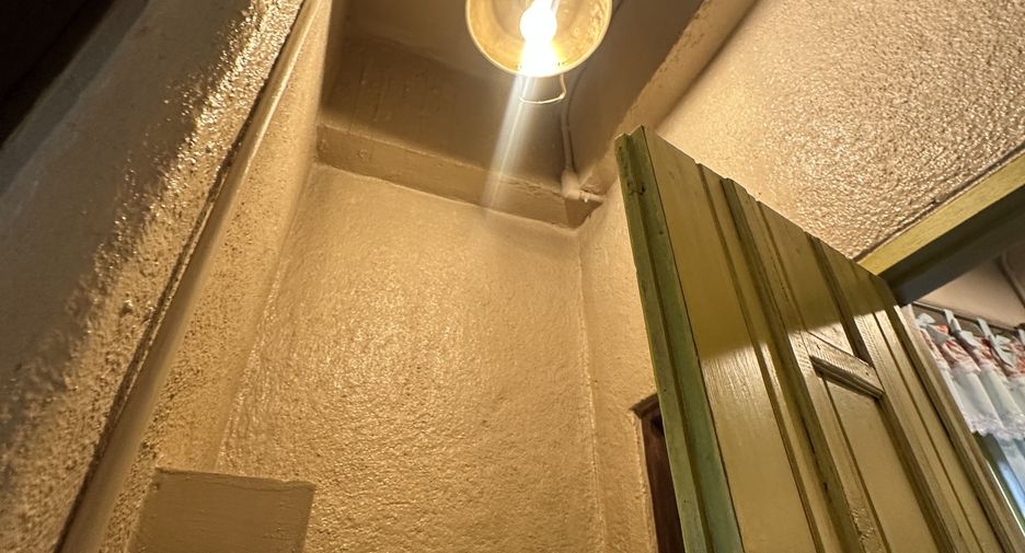 Reihenhaus zur Miete mit 1 Zimmer in Mueang Chiang Mai, Chiang Mai
