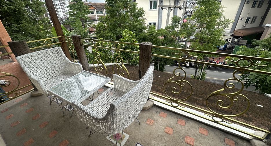 Reihenhaus zur Miete mit 1 Zimmer in Mueang Chiang Mai, Chiang Mai