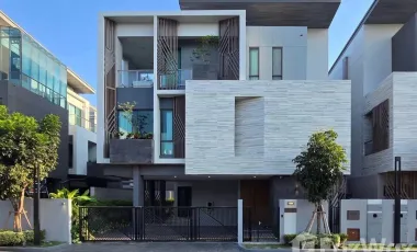 For rent そして for sale 4 ベッドルーム house in Suan Luang, Bangkok