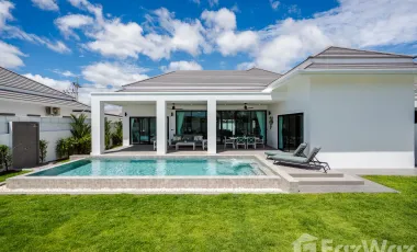 For sale 3 bedrooms villa in Hua Hin, Prachuap Khiri Khan
