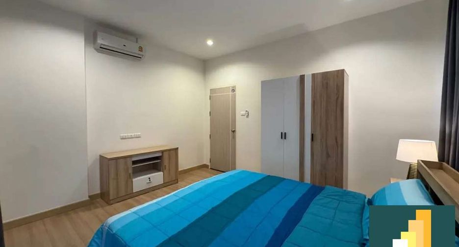 Casa en alquiler de 3 habitaciones en East Pattaya, Pattaya