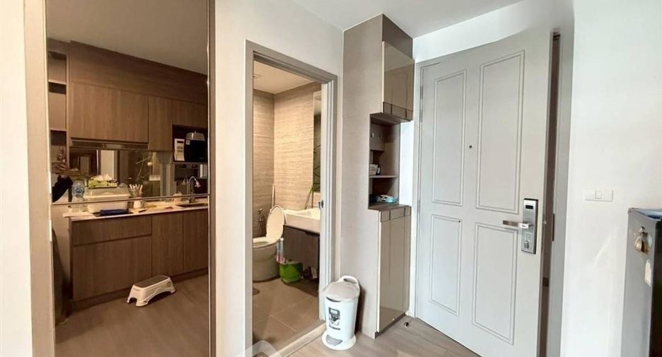 Condo en venta de 1 habitaciones en Bang Phlat, Bangkok