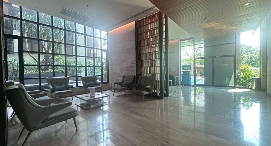 For sale 1 Beds condo in Bang Phlat, Bangkok