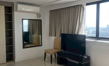 For sale 3 ベッドルーム condo in Khlong Toei, Bangkok