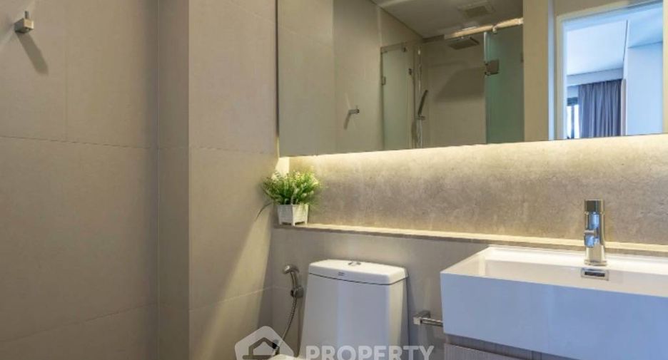 Condo en alquiler y en venta de 2 habitaciones en Khlong Toei, Bangkok