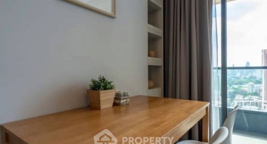 Condo en alquiler y en venta de 2 habitaciones en Khlong Toei, Bangkok