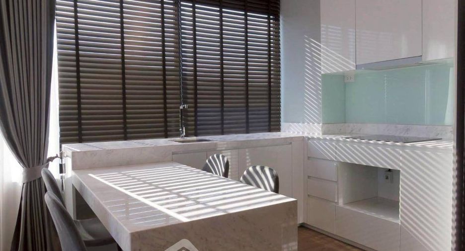 À louer et à vendre 2 chambres condo à Huai Khwang, Bangkok