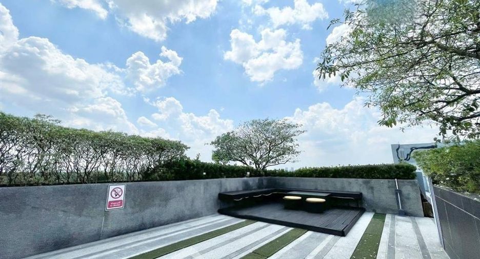 For sale 2 bedrooms condo in Bang Khen, Bangkok