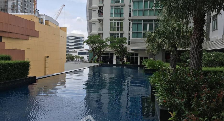 For rent 2 ベッドルーム condo in Khlong Toei, Bangkok