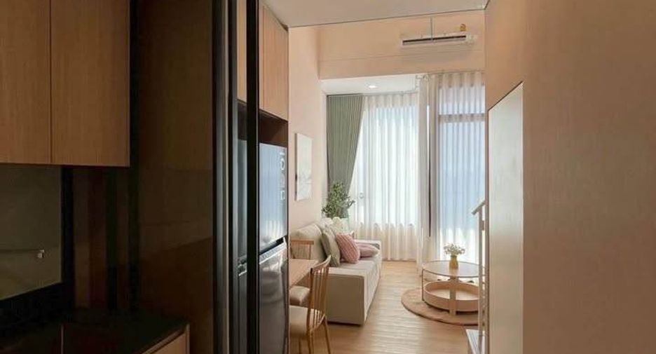 À louer 1 chambre condo à Huai Khwang, Bangkok