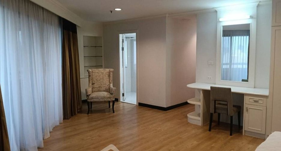 For rent 2 ベッドルーム condo in Khlong Toei, Bangkok