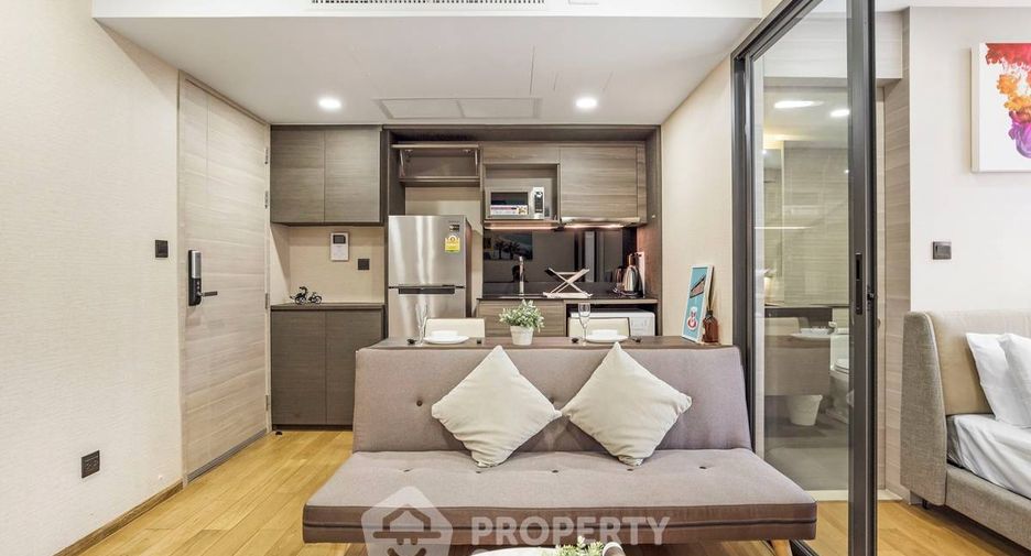 Wohnung zur Miete mit 1 Zimmer in Pathum Wan, Bangkok
