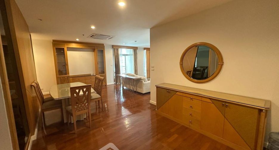Wohnung zur Miete mit 3 Zimmer in Pathum Wan, Bangkok