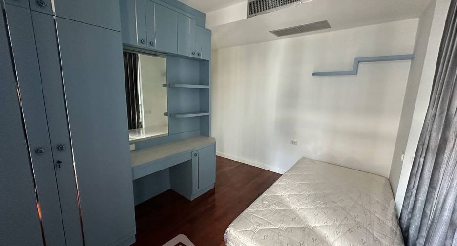 Wohnung zur Miete mit 3 Zimmer in Pathum Wan, Bangkok