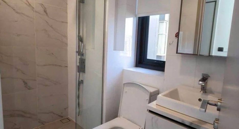 For rent 1 bed condo in Phra Khanong, Bangkok