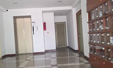À vendre 2 chambres condo à Bang Na, Bangkok